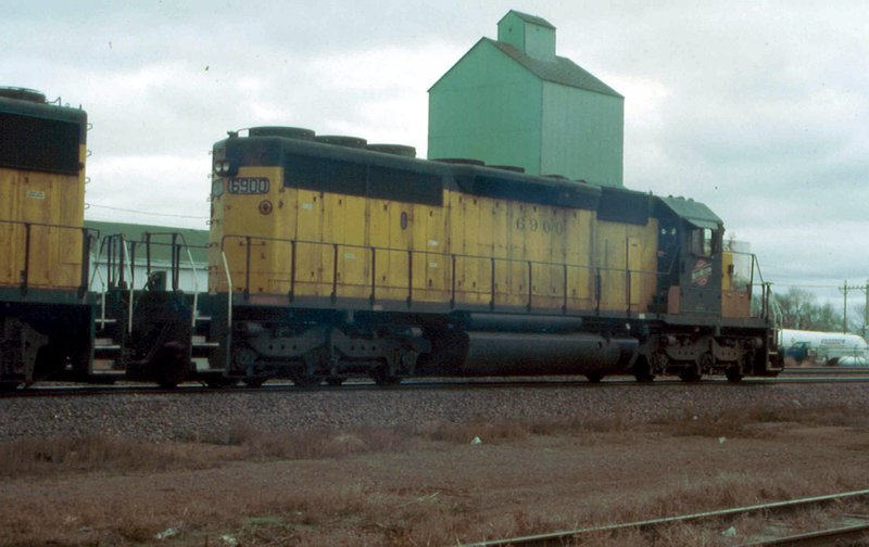 Future LTEX unit passes the green elevator